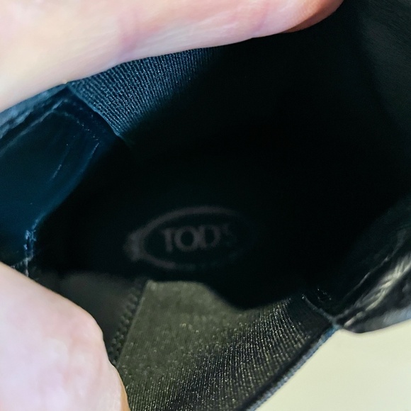 Tod's Black Leather Brogue Detail Boots Men's 7 - Picture 16 of 16